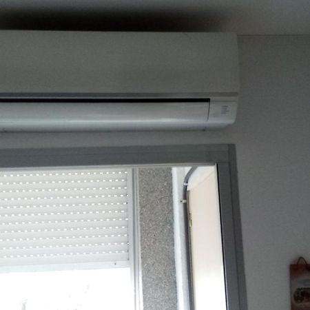 A Perte De Vue Linge De Maison Fourni Empuriabrava Exterior photo